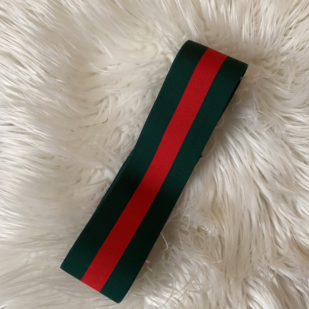 ✨Headband Red and Green Elastic. Custom made THIS IS NOT A BRANDED PRODUCT